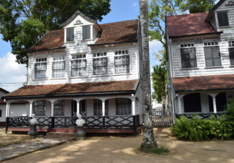 officierswoningen paramaribo fotoalbum
