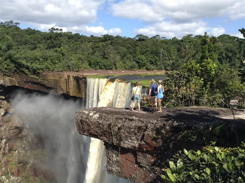 guyana suriname kaiateur falls