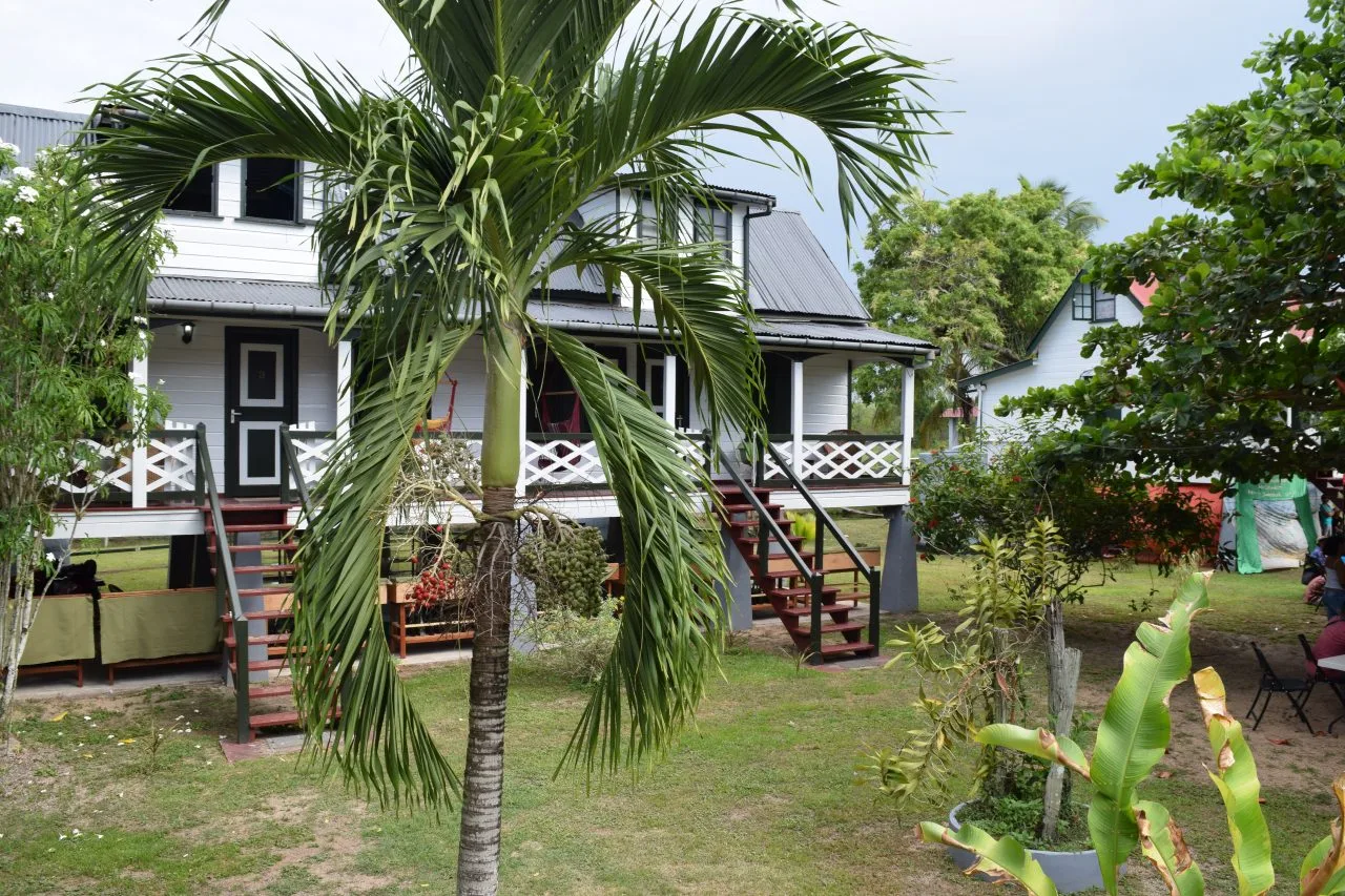 Plantage Frederiksdorp Suriname Polizeiunterkünfte