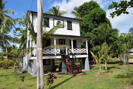 plantage Frederiksdorp Suriname officierswoning