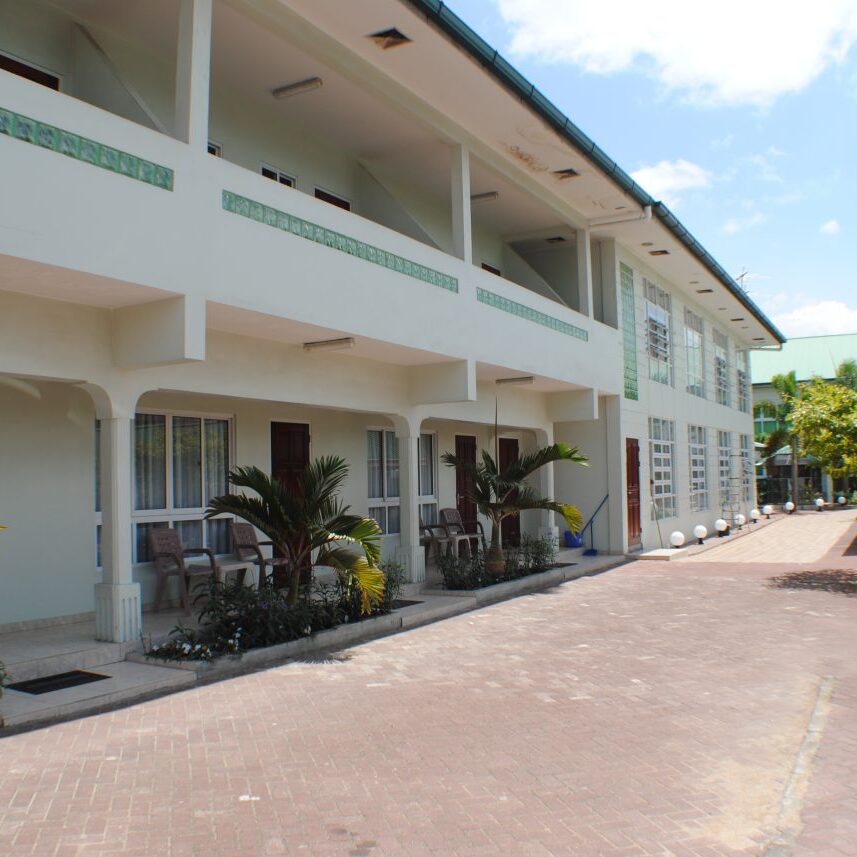 joah inn paramaribo