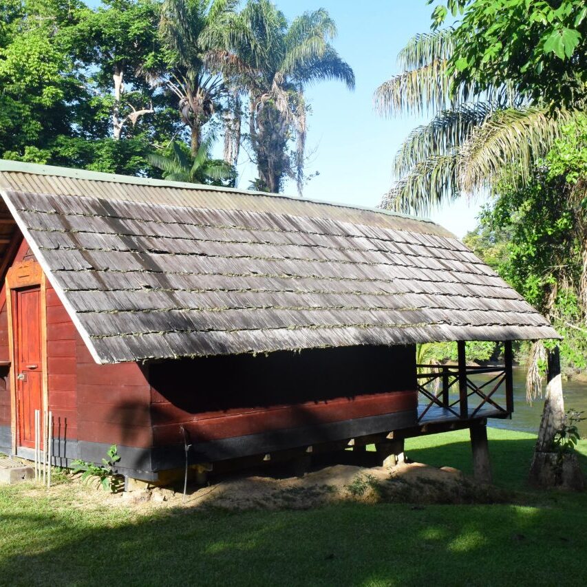 suriname holidays awarradam