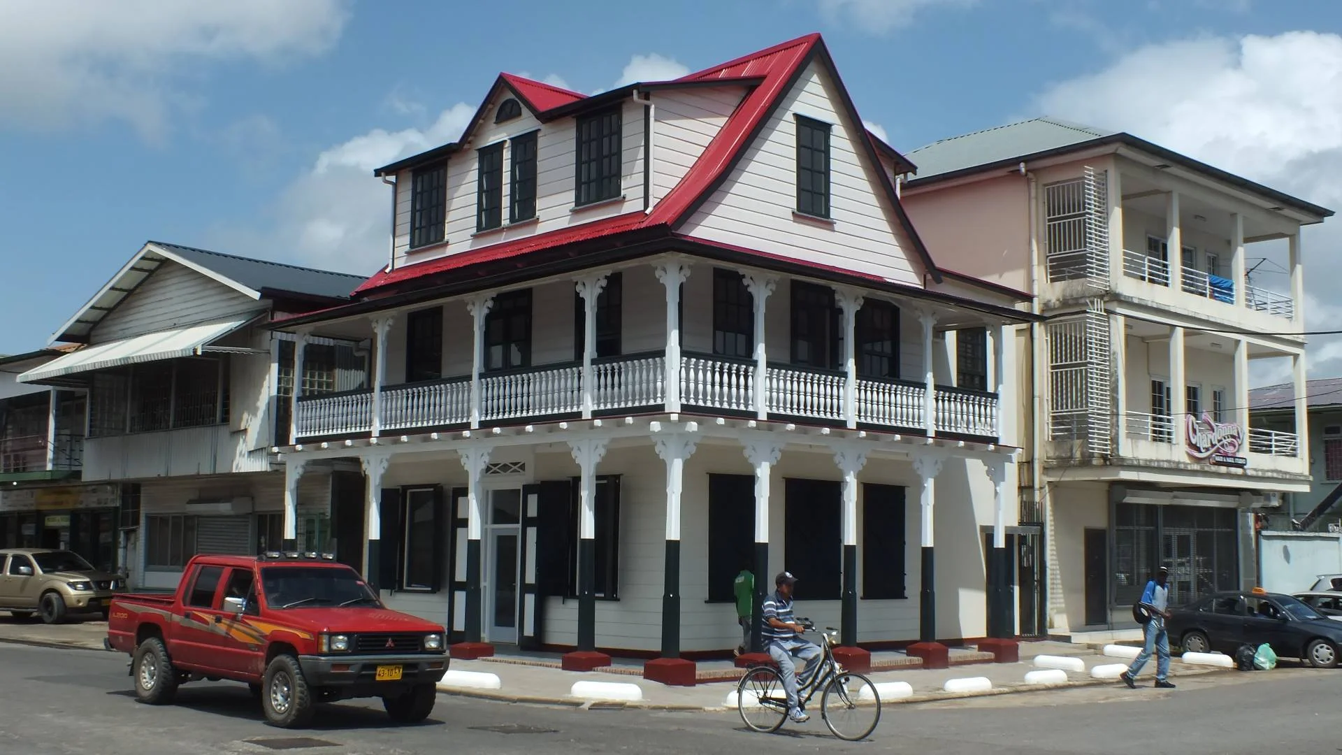 stadsherstel Suriname zwartenhovenbrugstraat stadsherstel Suriname