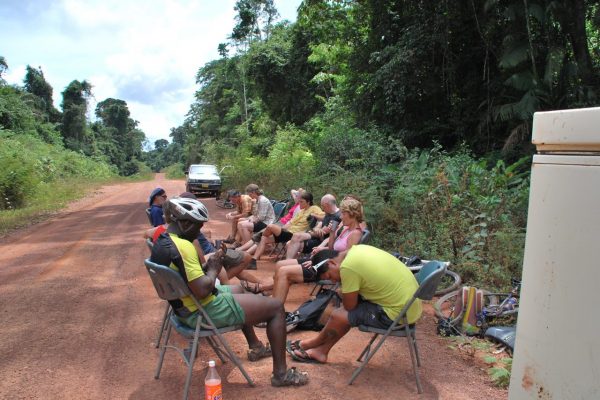 pitstop onderweg atb challenge suriname