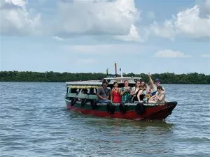Promenade en bateau sur la rivière Commewijne