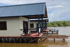 Akira Lodge