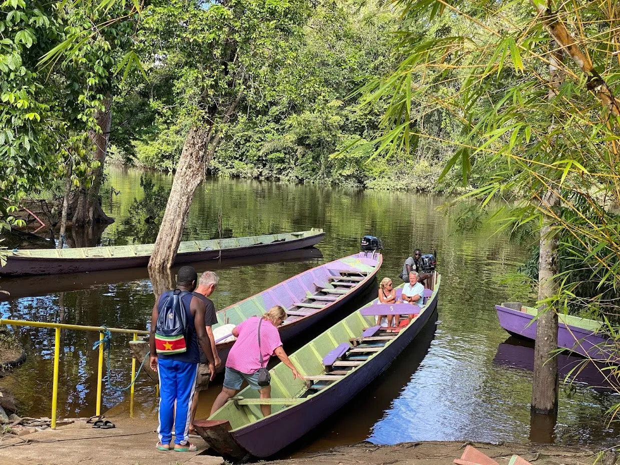 with the canoe at Anaula Nature Resort