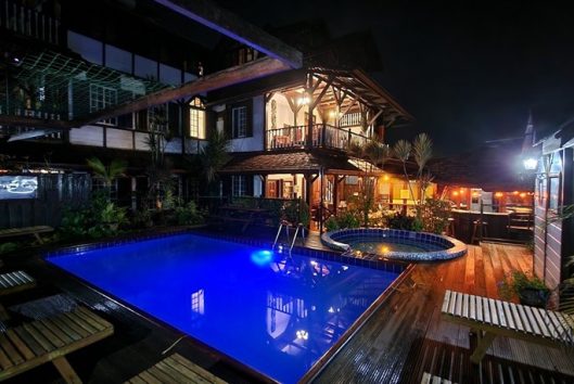 greenheart boutique hotel by night