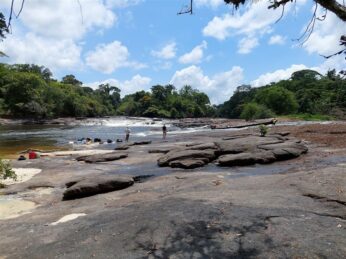 www.surinameholidays.nl_gran rio - sintia dam johan oosterbaan (8)