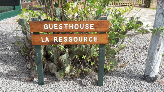 www.surinameholidays.nl_laressourceboxel-welkom