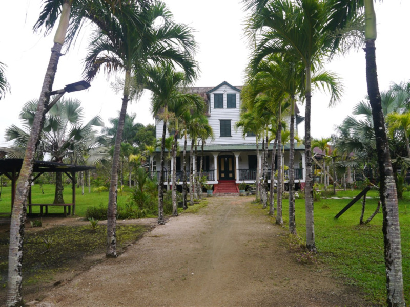 www.surinameholidays.nl_plantagehuis-marienbosch_04