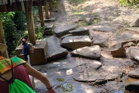 elle en josine nov 2024 hike tour