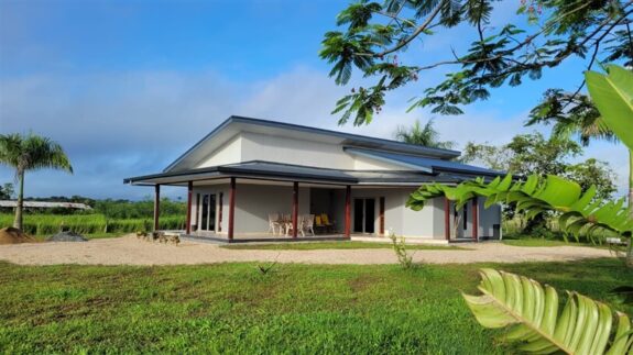 www.surinameholidays.nl_bnb boiti reeberg bed en breakfast suriname