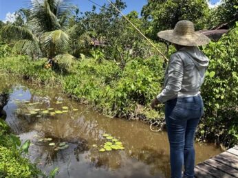 www.surinameholidays.nl_plantage laarwijk tour - hengel uitgooien